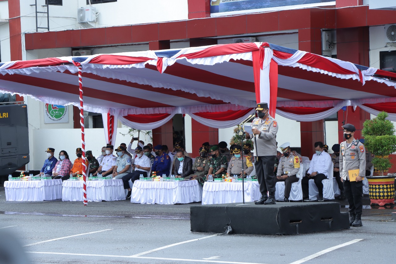 Photo of Amankan Perayaan Nataru, Polda Malut Gelar Apel Pasukan Operasi Lilin Kieraha 2021