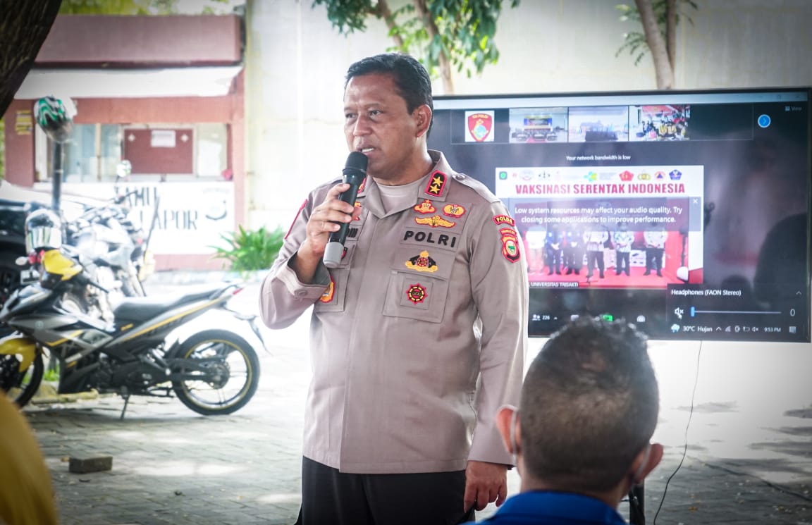 Photo of KAPOLDA MALUT IKUT VICON DENGAN KAPOLRI TERKAIT PERCEPATAN VAKSINASI JELANG BULAN SUCI RAMADAN