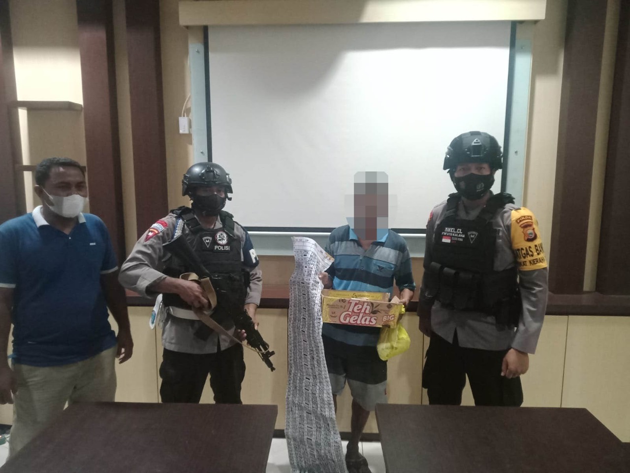 Photo of JADI BANDAR TOGEL PRIA 51 TAHUN DITANGKAP TIM OPERASI PEKAT KIE RAHA POLDA MALUT