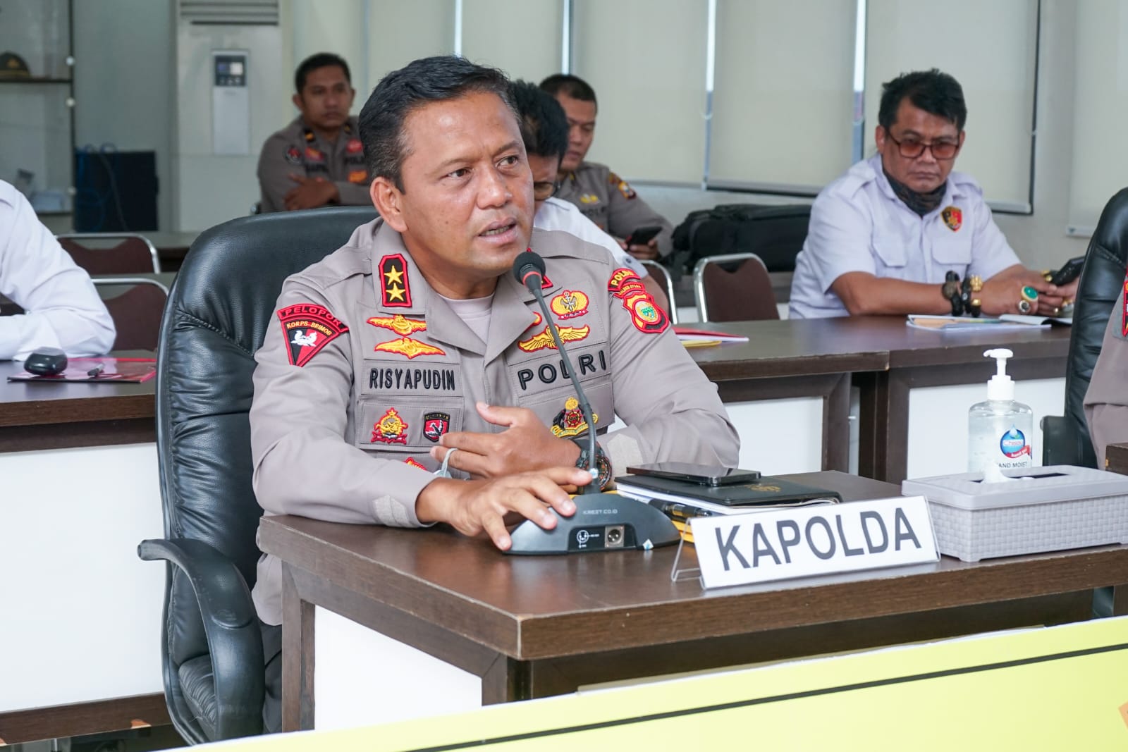 Photo of Kapolda Ikuti Video Conference Bersama Kapolri Membahas Kelangkaan Bahan Pangan Khususnya Minyak Goreng