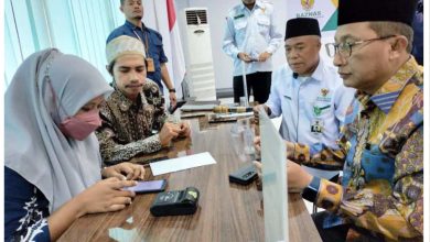 Photo of Walikota Ternate Ajak ASN dan Umat Muslim Salurkan Zakat Lewat BAZNAS Kota Ternate