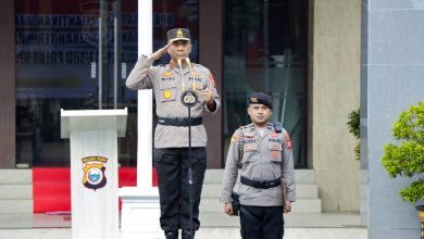 Photo of Kapolda Malut Pimpin Upacara Pelantikan dan Sertijab dua Pejabat Utama Polda Malut