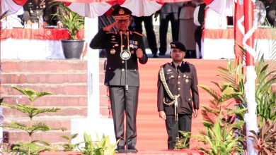 Photo of Kapolda Maluku Utara Pimpin Upacara Hari Bhayangkara ke-77