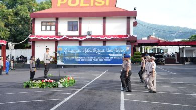 Photo of Kapolda Malut Pimpin Upacara Korps Raport Kenaikan Pangkat.
